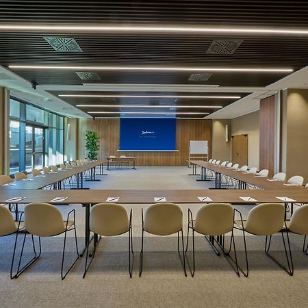 Radisson Blu Hotel, Bergamo Choruslife エクステリア 写真