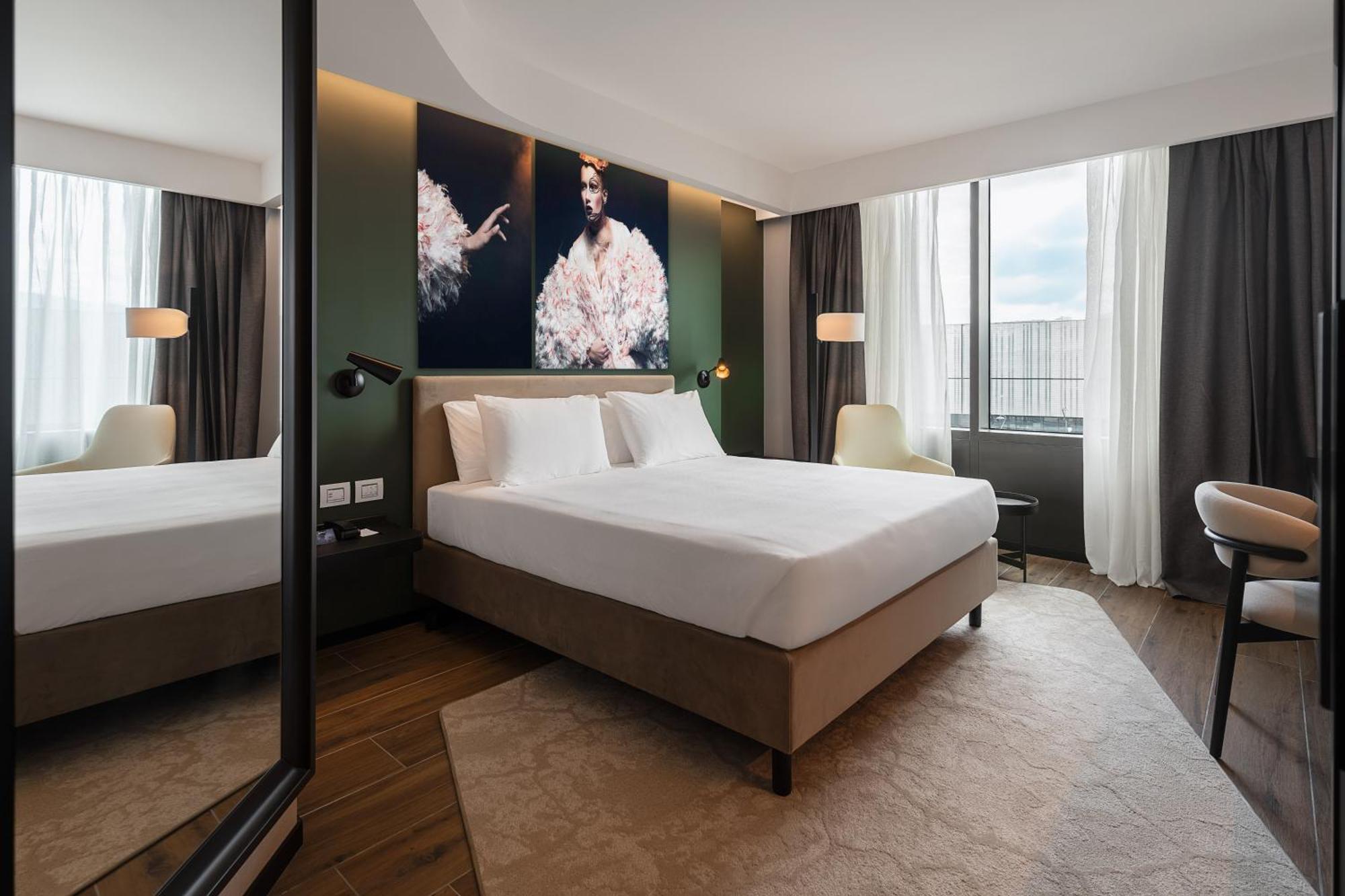 Radisson Blu Hotel, Bergamo Choruslife エクステリア 写真