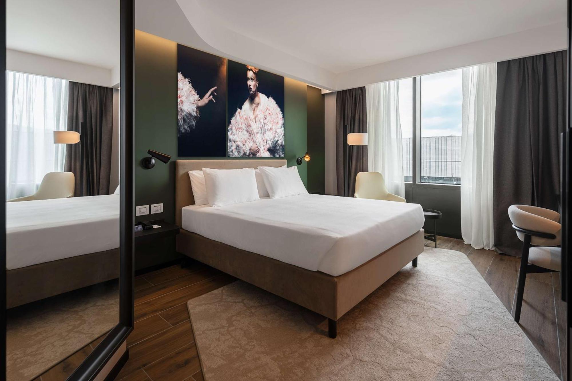 Radisson Blu Hotel, Bergamo Choruslife エクステリア 写真